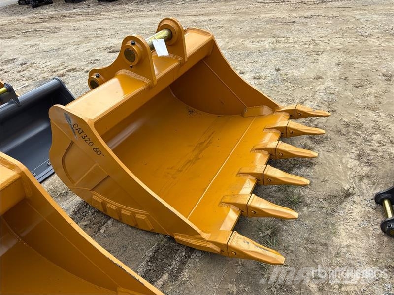 Warrior WBMCRC20-1500 59 in Q/C Digging Excavator Bucket - Baldes