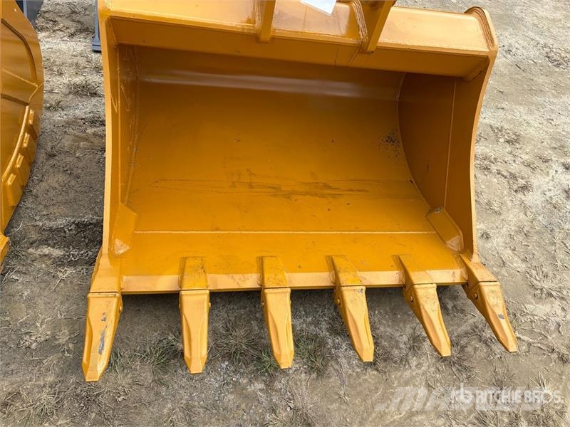 Warrior WBMCRC20-1500 59 in Q/C Digging Excavator Bucket - Baldes