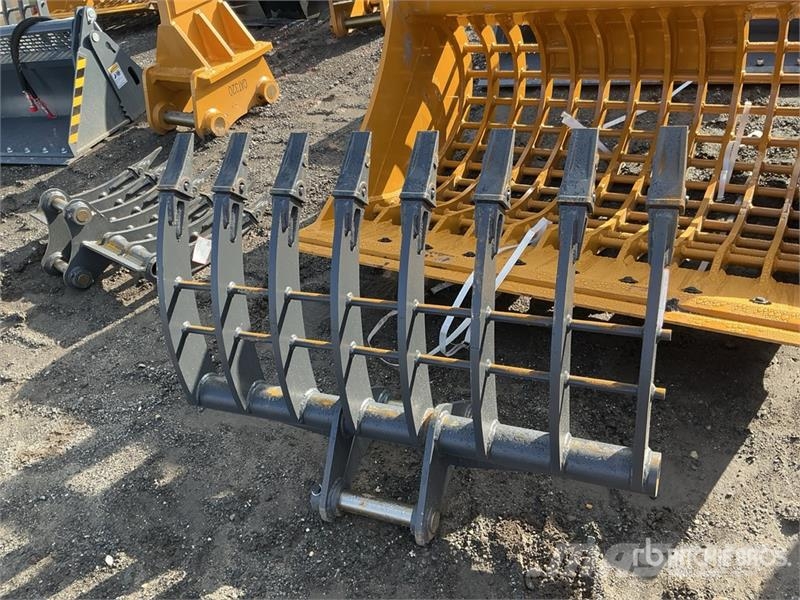 Warrior WBRC07-1200 47 in Excavator Rake - Fits Cat 307 / Obračalniki in zgrabljalniki