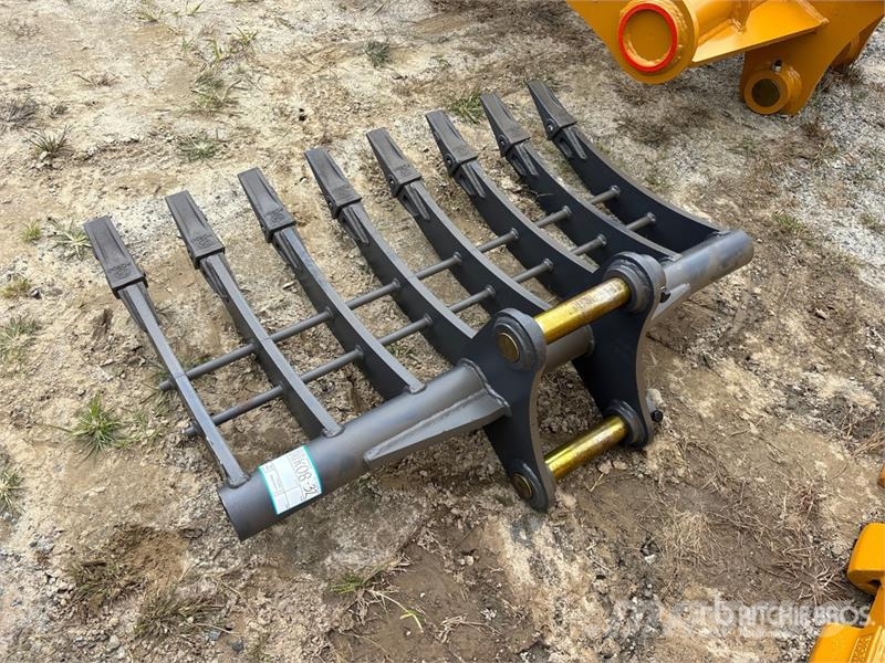 Warrior WBRC07-1200 47 in Excavator Rake - Fits Cat 307 / Okretači i sakupljači sena