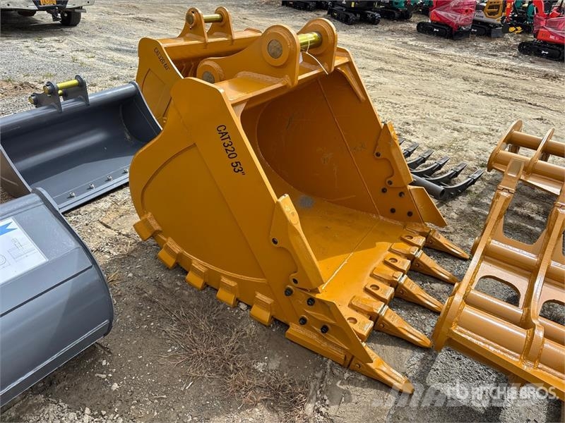 Warrior WBRC20-1400 53 in Digging Excavator Bucket - Fits Baldes