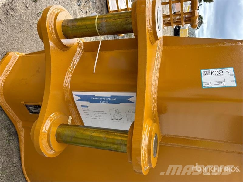 Warrior WBRC20-1400 53 in Digging Excavator Bucket - Fits Baldes