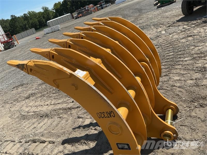 Warrior WBRC20-1620 Excavator Rake - Fits Cat 320 / 20 - 2 مكابس وميبسات التبن