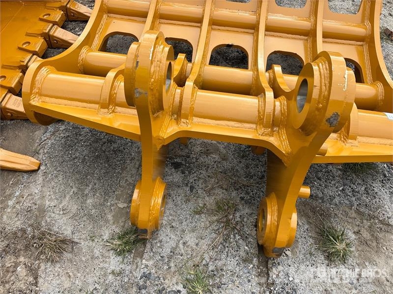 Warrior WBRC30-1650 Excavator Rake - Fits Cat 336 / 30 - 3 Okretači i sakupljači sena