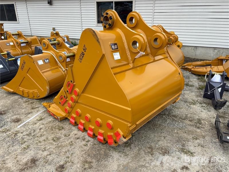 Warrior WBSRC30-1500 59 in Digging Excavator Bucket - Fits Kašike / Korpe