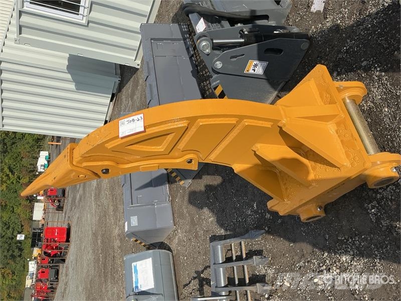 Warrior WRC20-025 Excavator Ripper - Fits Cat 320 / 20 - 2 Rahljalniki