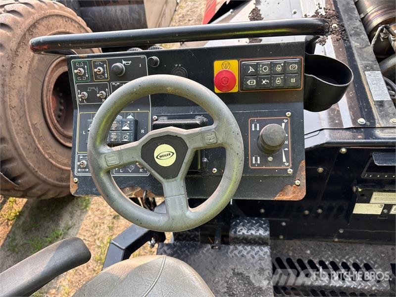 Weiler P385C Track Asphalt Paver Finitrici