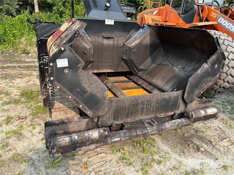 Weiler P385C Track Asphalt Paver Finitrici