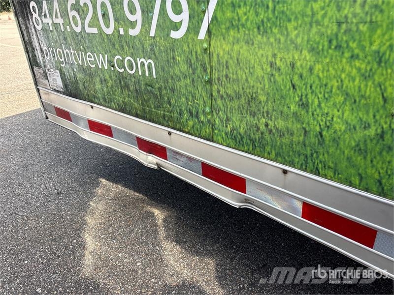 Wells Cargo EW2424-B 24 ft T/A Enclosed Trailer Umpikoriperävaunut