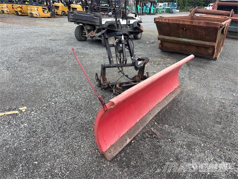 Western Snow Plow حراثات ونصول الجليد