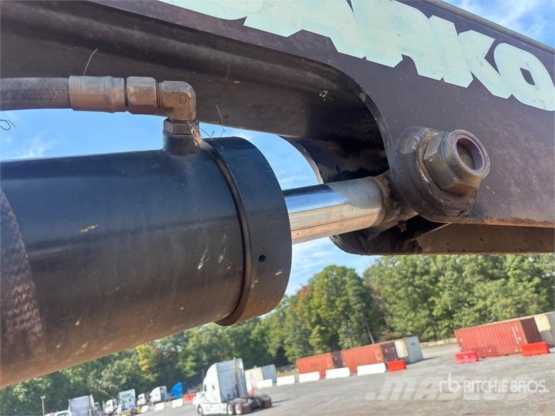 Western Star 130B Knuckle Boom on Western Star 4900SA 8x6 Grapp Grabilice