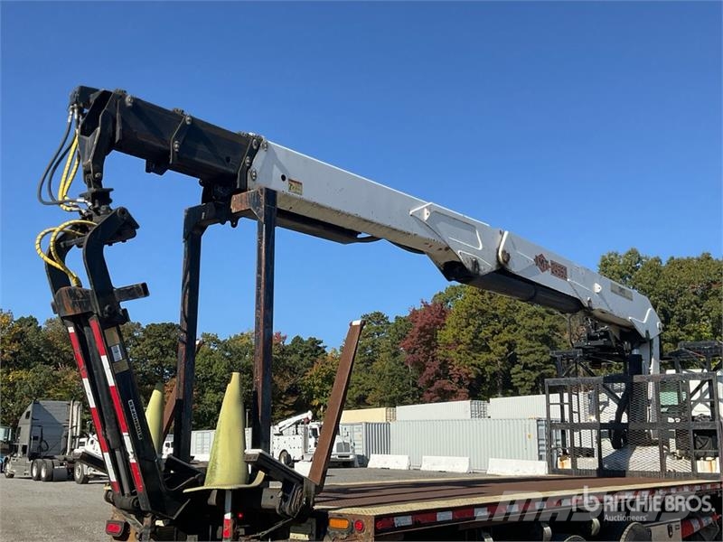 Western Star 24562 5000 lb Straight Boom on Western Star 4700SB Camion plateau ridelle avec grue