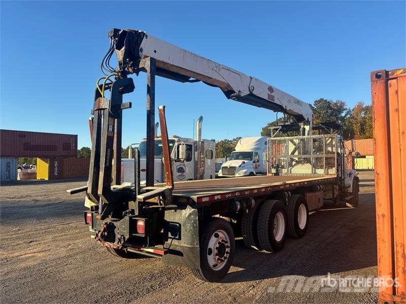 Western Star 24562 5000 lb Knuckle Boom on Western Star 4700 8x Smagās mašīnas ar celtni