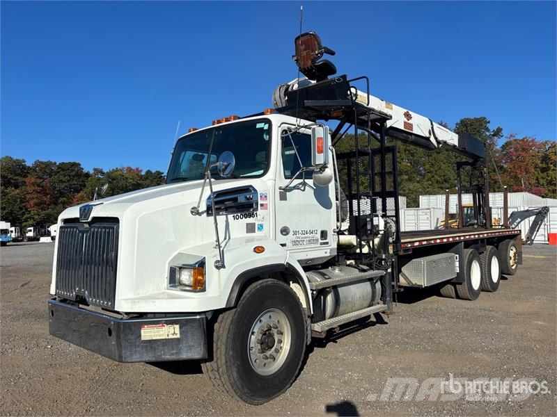 Western Star 24562 5000 lb Knuckle Boom on Western Star 4700 8x Nosturiautot