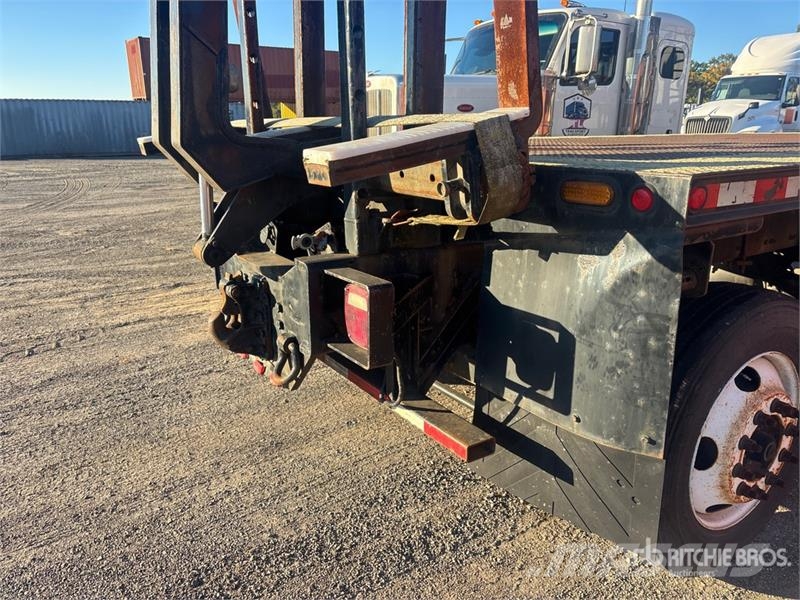 Western Star 24562 5000 lb Knuckle Boom on Western Star 4700 8x Smagās mašīnas ar celtni