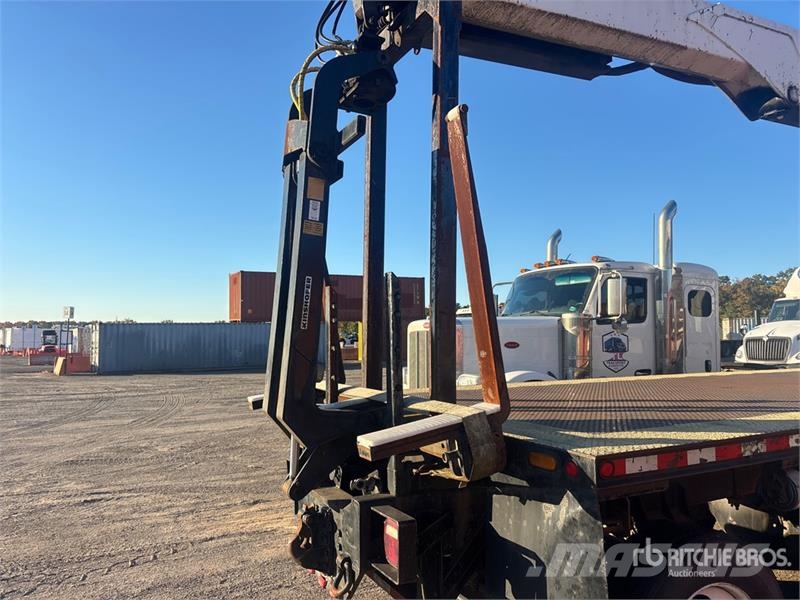 Western Star 24562 5000 lb Knuckle Boom on Western Star 4700 8x Smagās mašīnas ar celtni