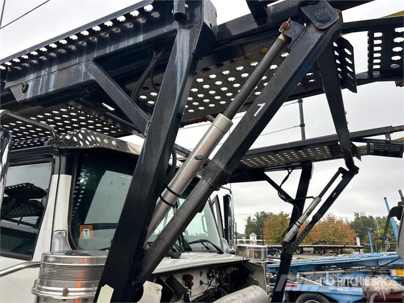 Western Star 4900 Autotransporter