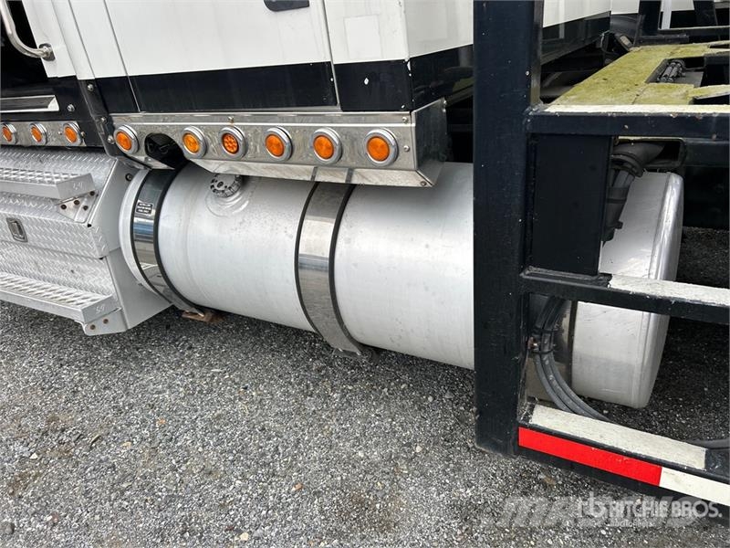 Western Star 4900 Autotransporter
