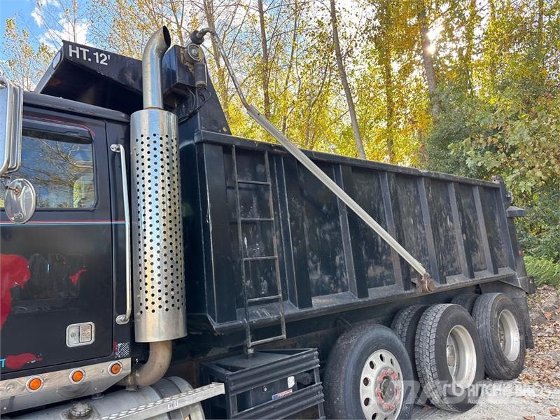 Western Star 4900 8x4 Tri/A Dump Truck Kipper