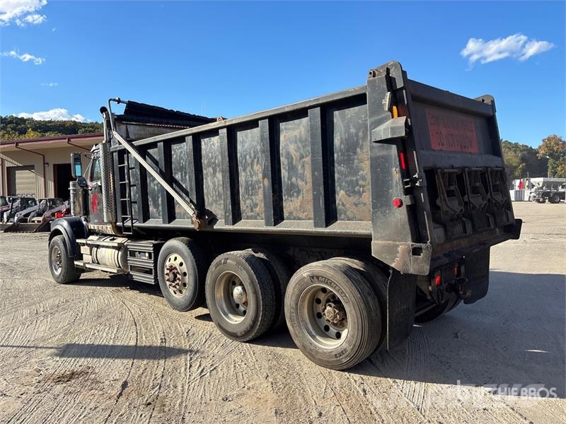 Western Star 4900 8x4 Tri/A Dump Truck Kipper