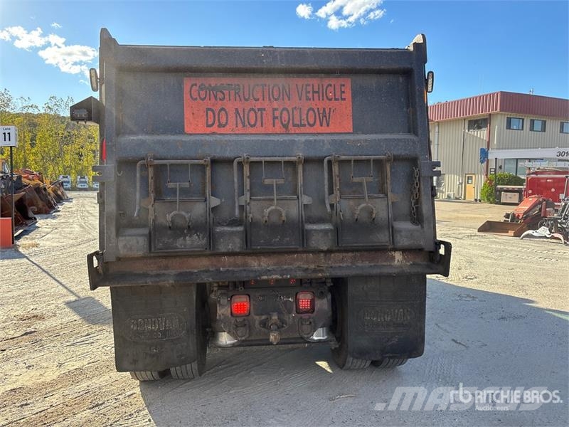 Western Star 4900 8x4 Tri/A Dump Truck Kipper