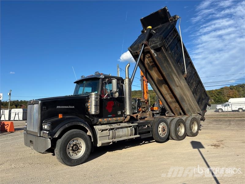 Western Star 4900 8x4 Tri/A Dump Truck Kipper