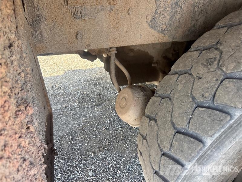 Western Star 4900 8x6 Grapple Truck 兩爪吊夾