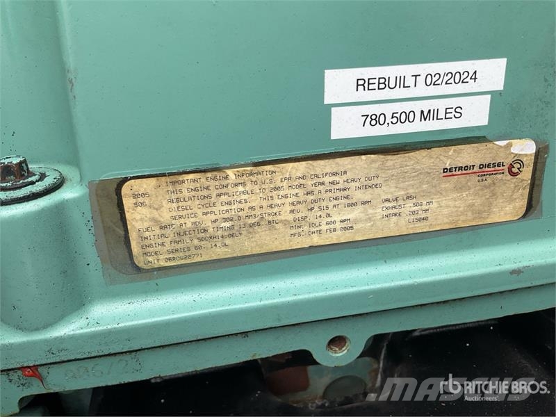 Western Star 4900SA 6x4 T/A Day Cab Truck Tractor Vilcēji