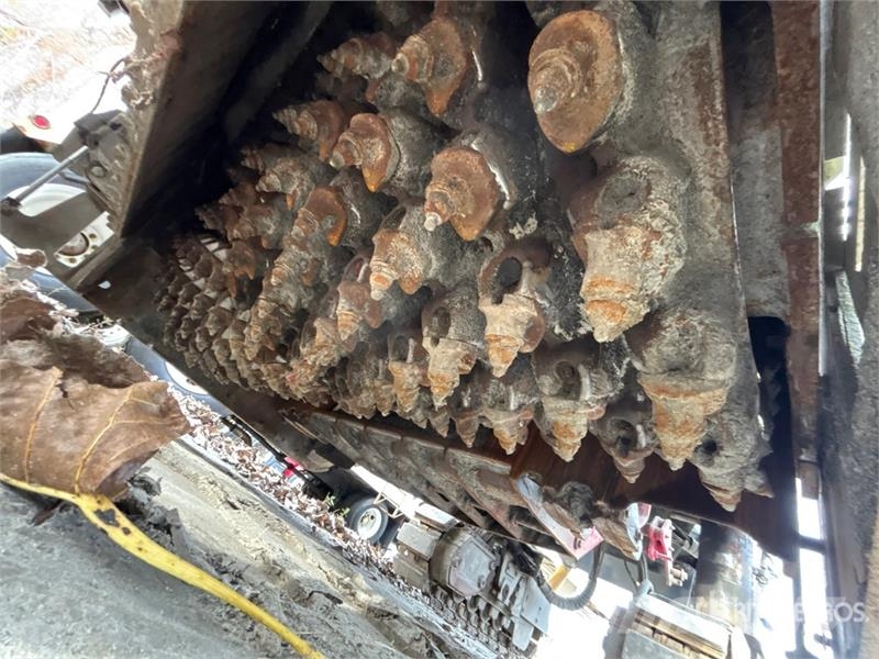 Wirtgen W2100 Fresa a freddo per asfalto