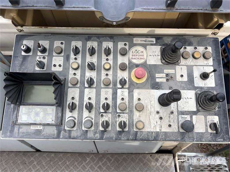 Wirtgen W2100 Fresa a freddo per asfalto