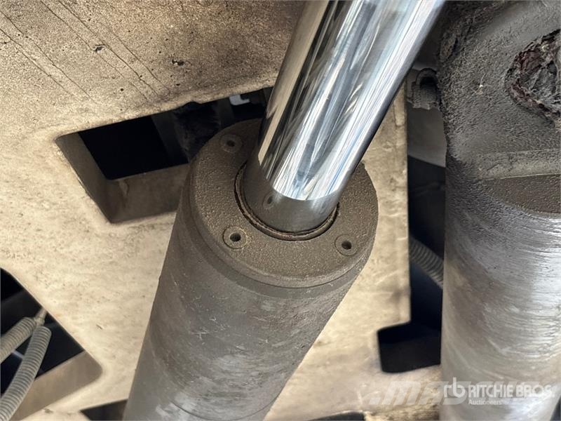 Wirtgen W2100 Fresa a freddo per asfalto