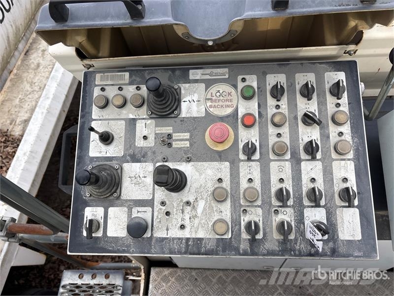 Wirtgen W2100 Fresa a freddo per asfalto