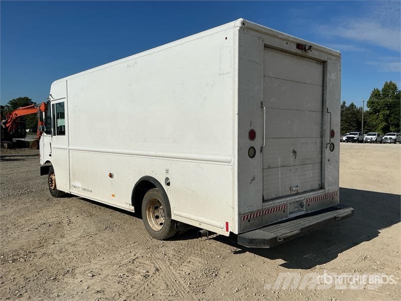 Workhorse W42 4x2 Step Van Furgons