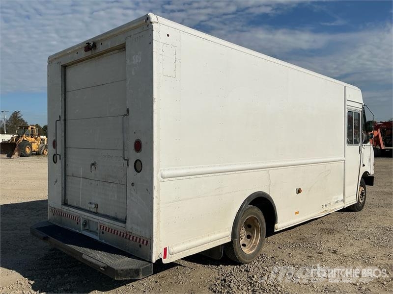 Workhorse W42 4x2 Step Van Furgons