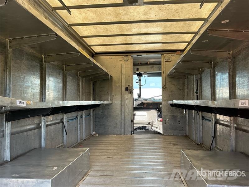 Workhorse W42 4x2 Step Van Furgons