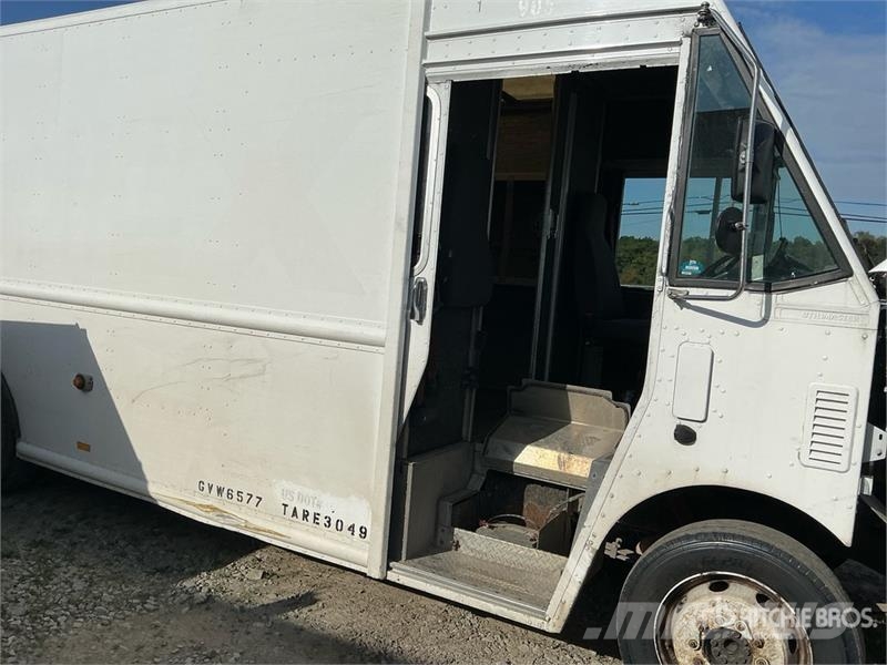 Workhorse W42 4x2 Step Van Furgons