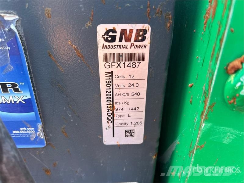 Yale 4000 lb Electric Forklift Elmotviktstruckar