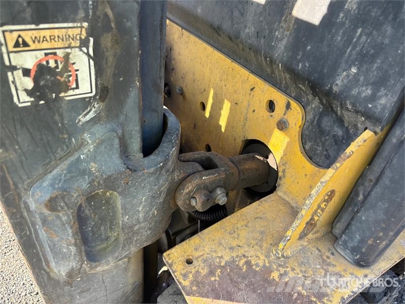 Yale GDP070VXNYSE091 6550 lb Cushion Tire Forklift Šakiniai krautuvai - Kita