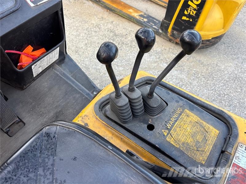 Yale GLP030 3000 lb Forklift 그 외 지게차