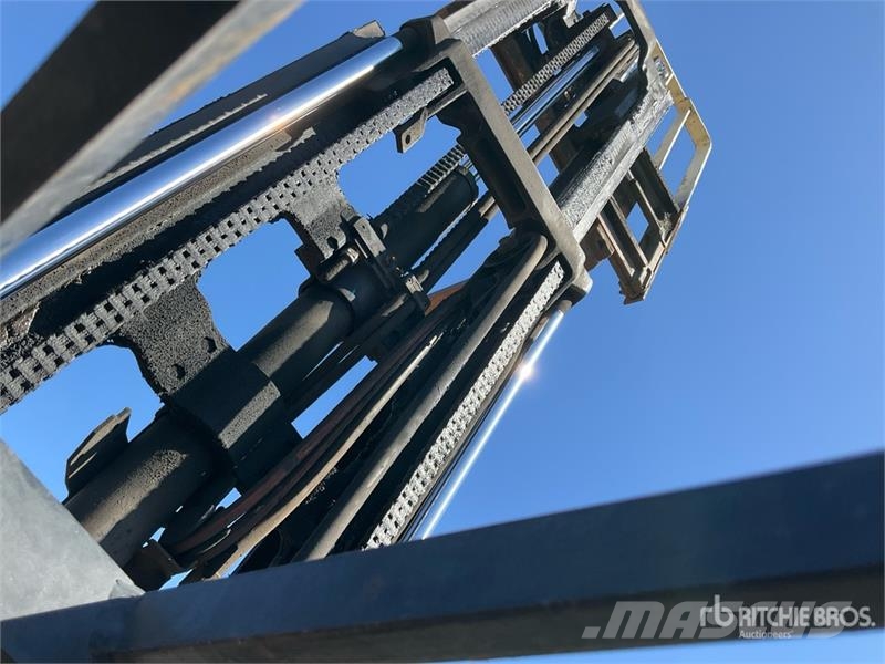 Yale GLP050VXNVSE084 4800 lb Forklift شاحنات ذات رافعات شوكية - أخرى