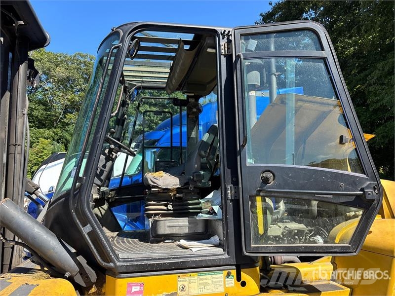 Yale GP250DBEPDV143 22900 lb Pneumatic Tire Forklift 그 외 지게차