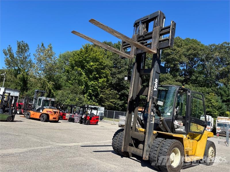 Yale GP250DBEPDV143 22900 lb Pneumatic Tire Forklift 그 외 지게차