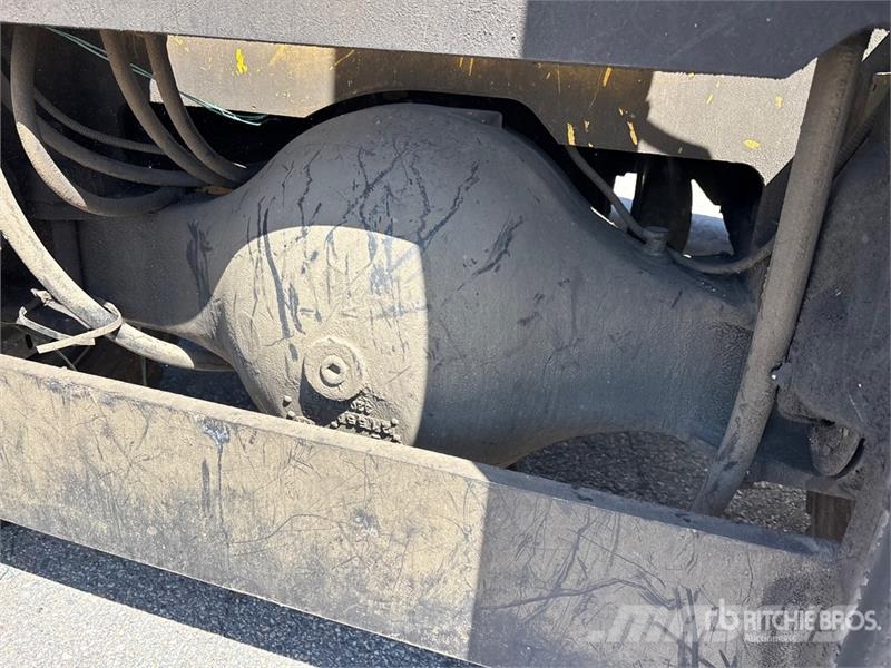 Yale GP250DBEPDV143 22900 lb Pneumatic Tire Forklift 그 외 지게차