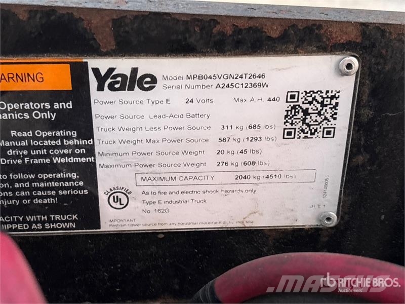 Yale MPB045VG 4510 lb Electric Pallet Jack Hand pallet truck