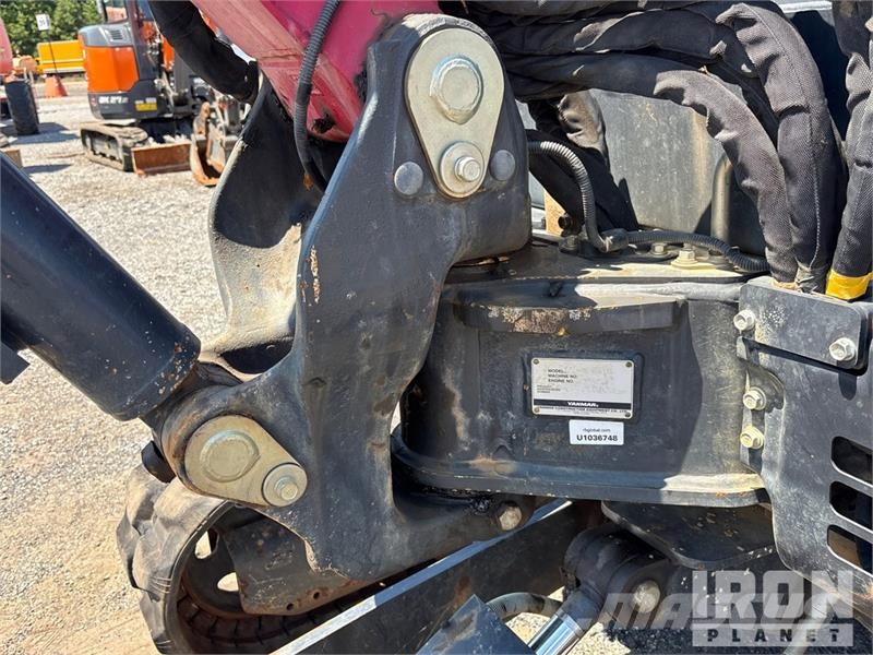Yanmar ViO35-6A Miniescavatori