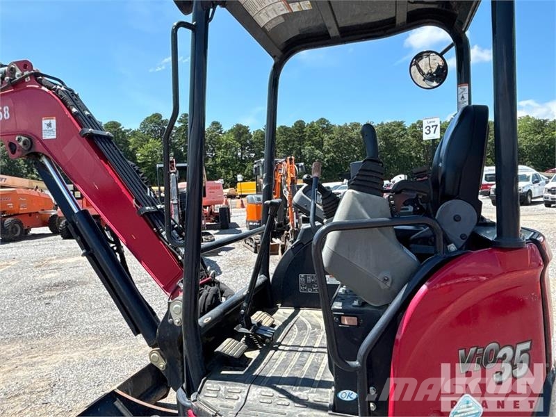 Yanmar ViO35-6A Miniescavatori