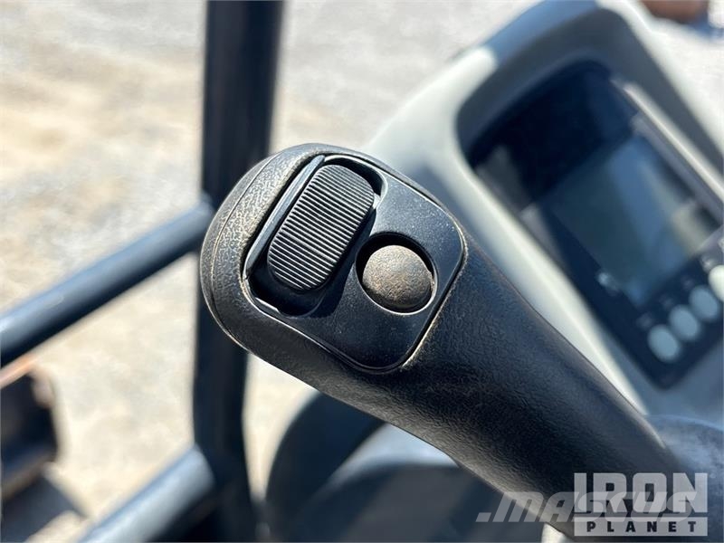 Yanmar ViO35-6A Miniescavatori