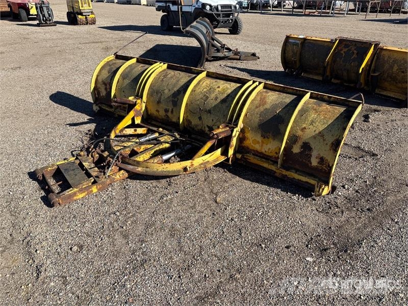10 ft 2 Way Snow Plow Снежные отвалы и плуги