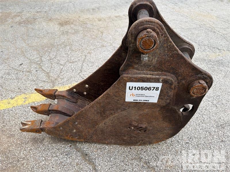  10 in Digging Excavator Bucket - Fits Yanmar دلاء
