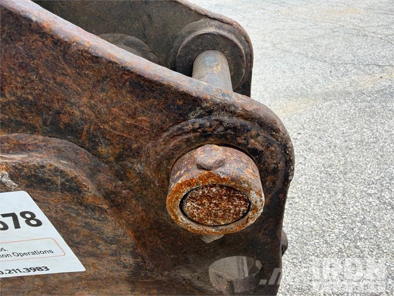  10 in Digging Excavator Bucket - Fits Yanmar دلاء